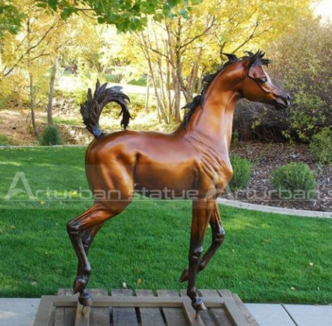 Life size bronze arabian horse statues